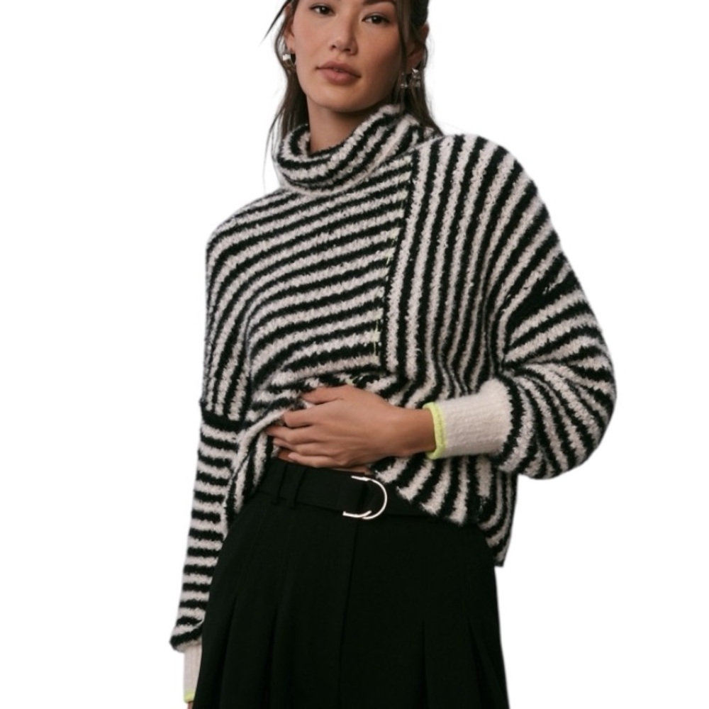 Anthropologie Pilcro Black Illusion Striped Fuzzy Knit Turtleneck Sweater - M